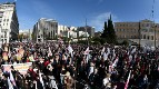 Protesta të mëdha në Greqi kundër buxhetit të ri antipopullor